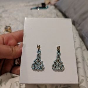 🌸 3 for $7🌸 vintage earrings
